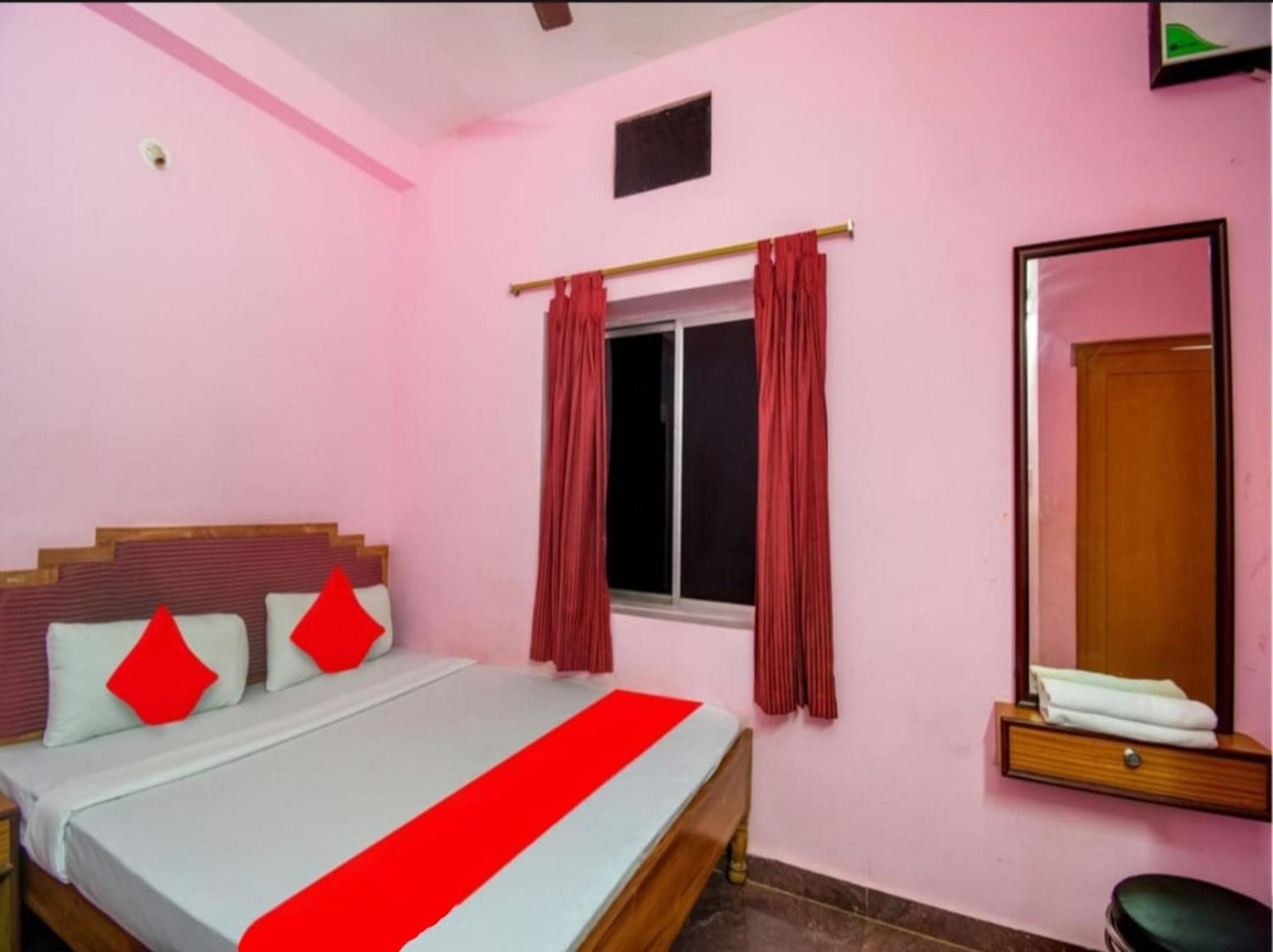Hotel Planet9 Puri Official Eksteriør billede